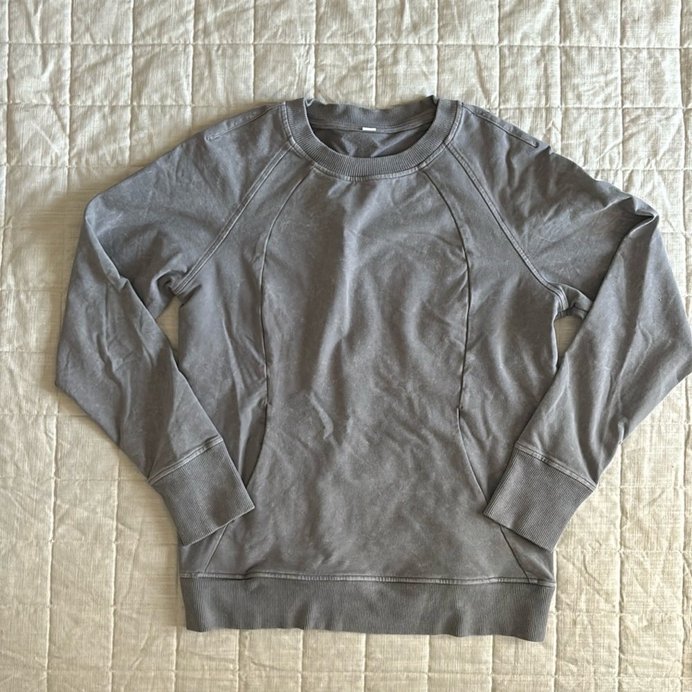 Lululemon Scuba Crew - Wash Washed Dark Chrome size 8